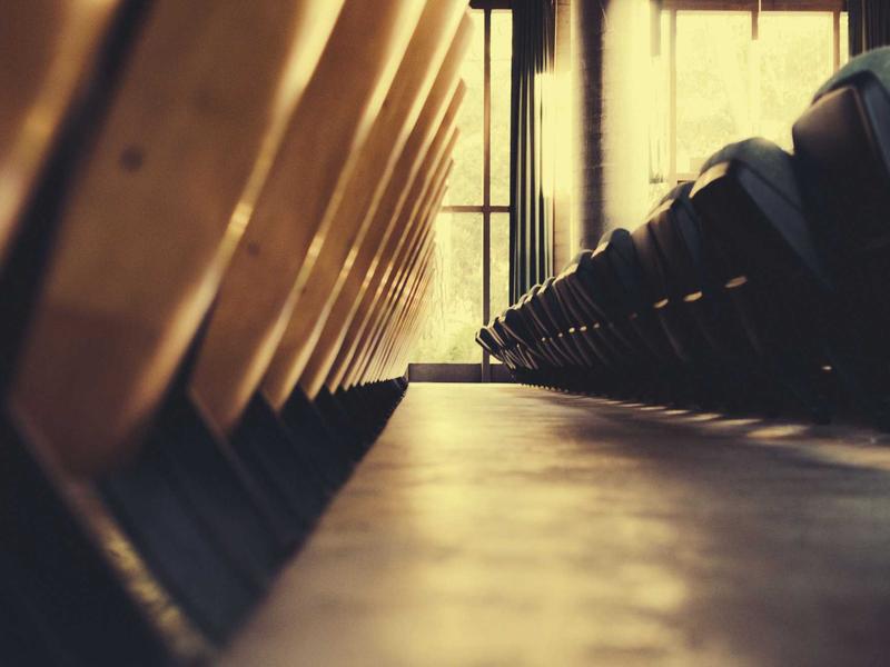 背影杀<br>qyy4iewj.cn 离别侧写